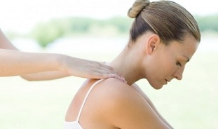 Zervixmassage bei Osteochondrose
